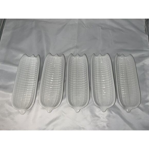 NEW LE CREUSET SWEET CORN WHITE STONEWARE DISHES 8.5 IN SET/5 - Picture 1 of 6
